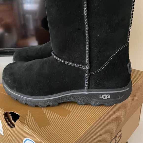 Ugg waterproof boots “Lynden” - Picture 3 of 7